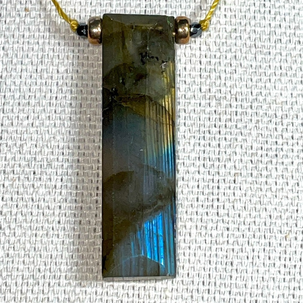NWT. Labradorite Necklace by Designs by Ch Lovin.